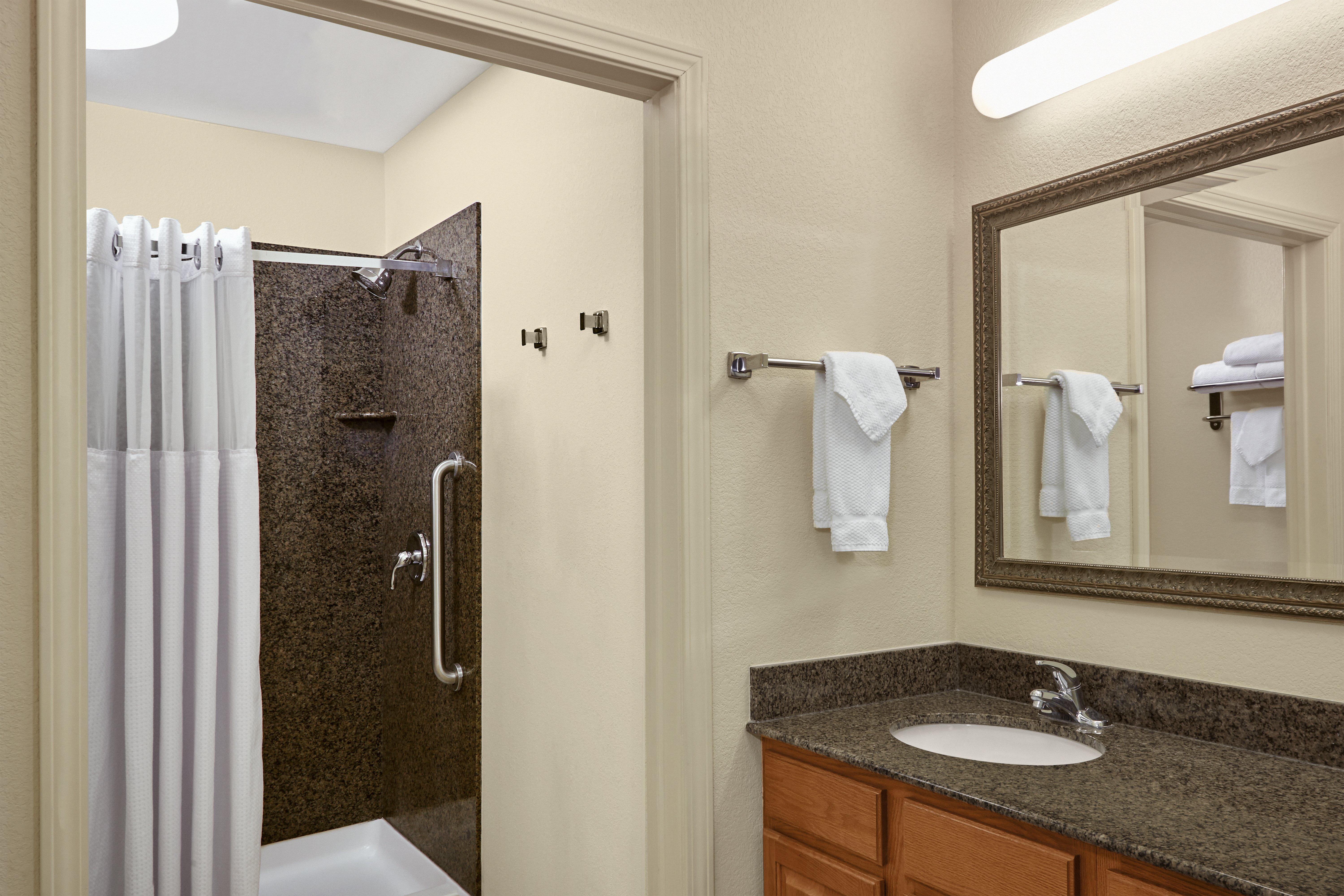 Staybridge Suites Milwaukee Airport South By Ihg Franklin  Exterior photo