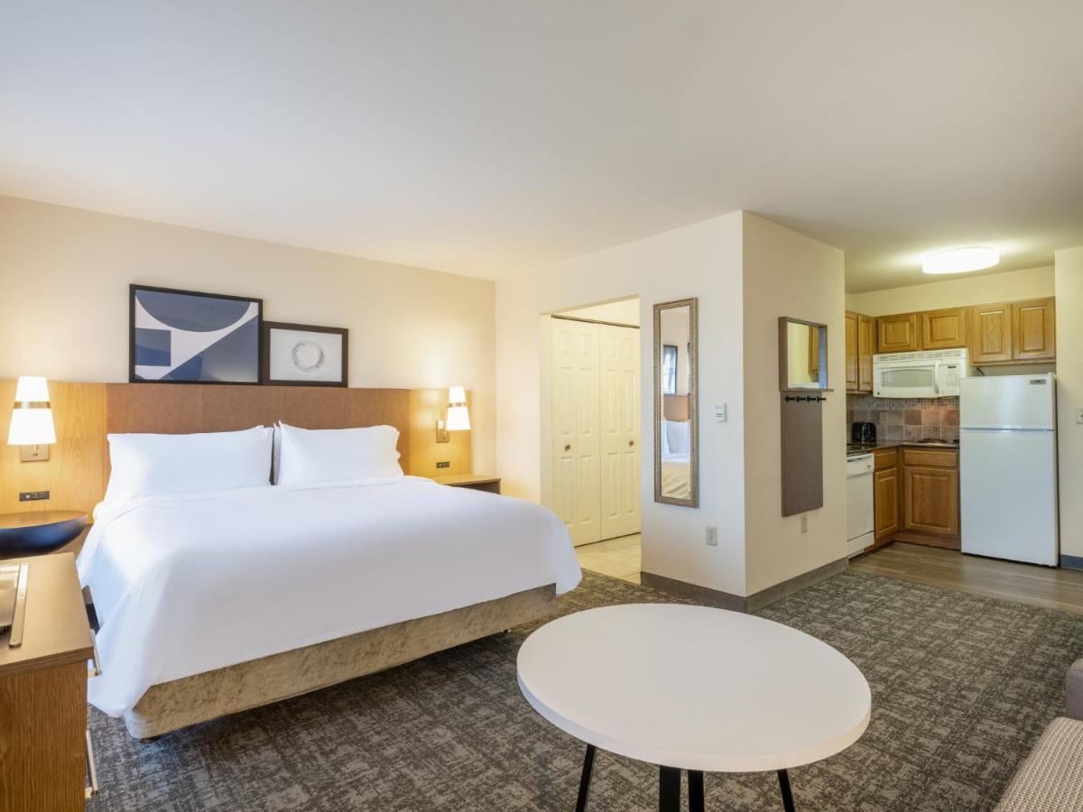 Staybridge Suites Milwaukee Airport South By Ihg Franklin  Exterior photo