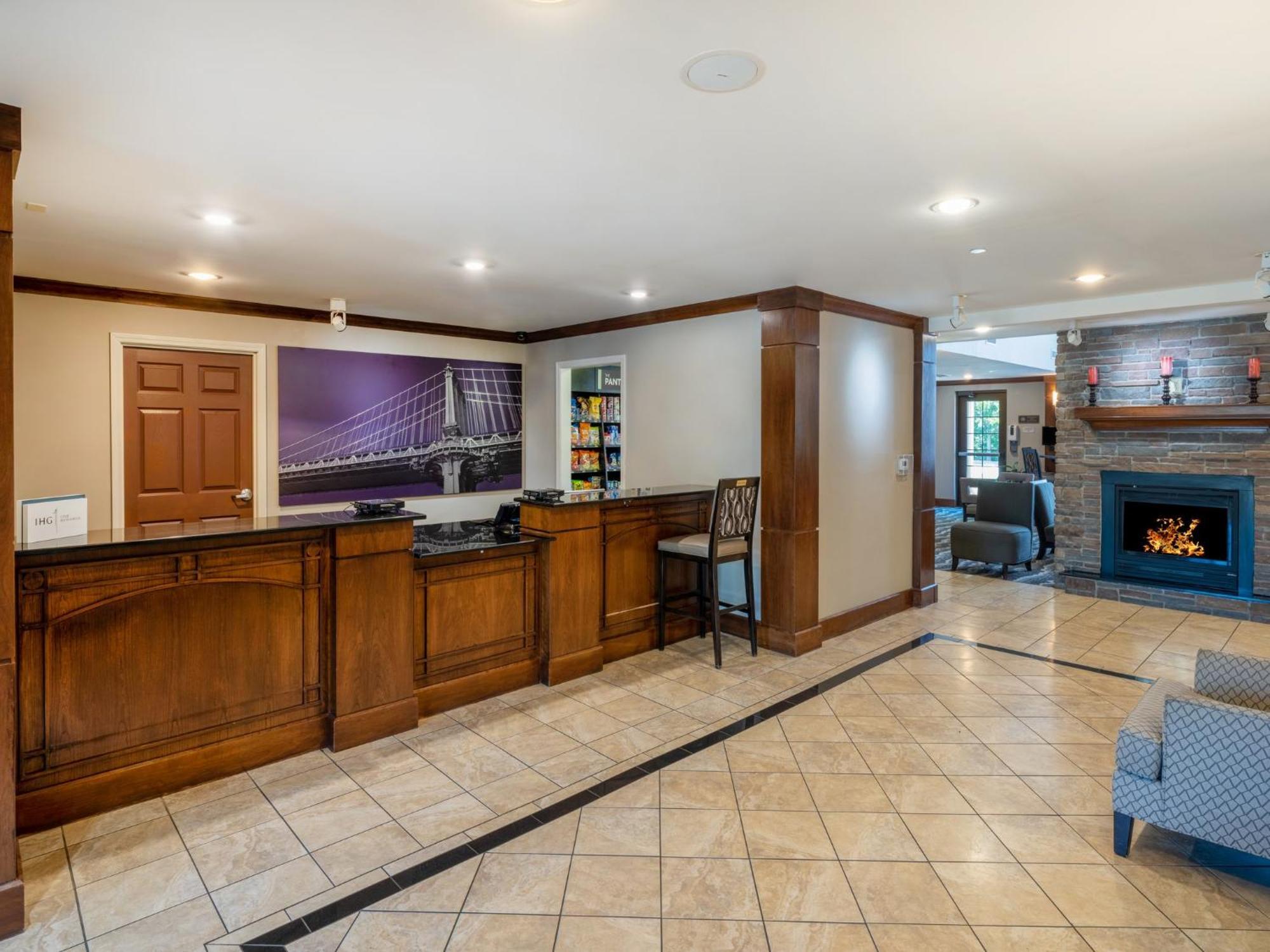 Staybridge Suites Milwaukee Airport South By Ihg Franklin  Exterior photo