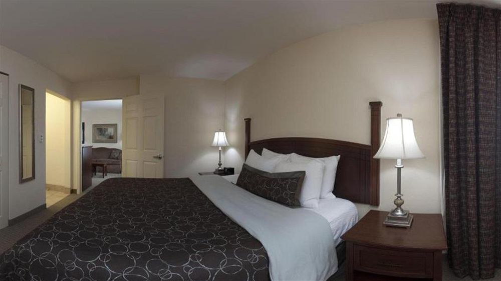 Staybridge Suites Milwaukee Airport South By Ihg Franklin  Exterior photo